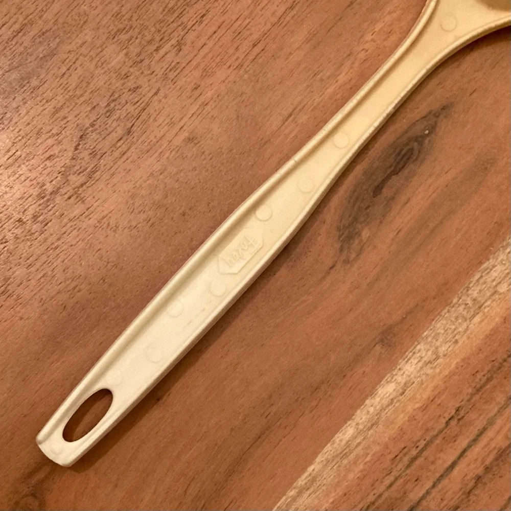 Vintage Foley Cream/Tan Solid Plastic Kitchen Spoon